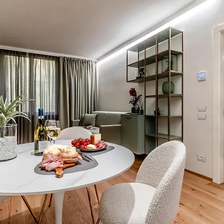 Realkasa Kairos Luxury *